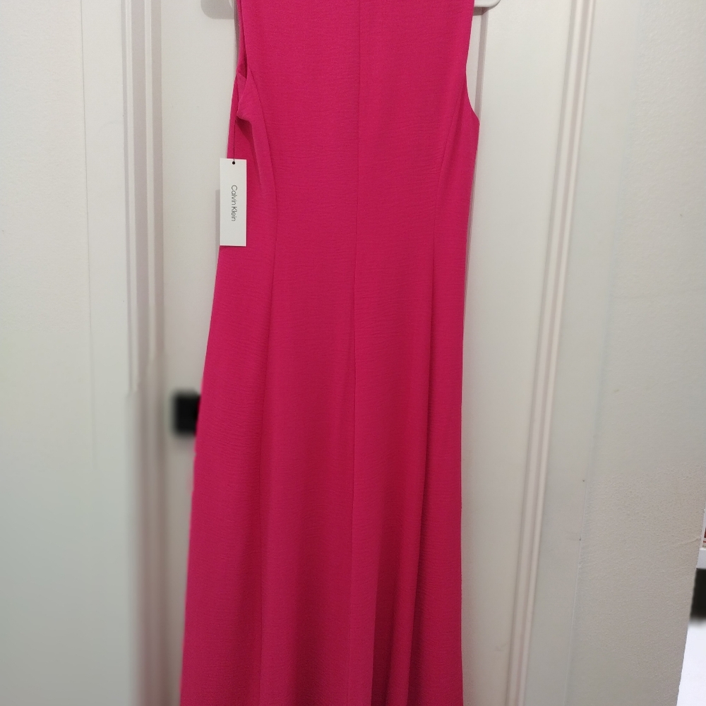 Dress - Picture 3 of 8